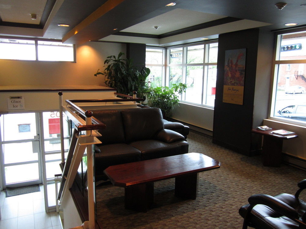 Auberge De La Gare Gatineau Zewnętrze zdjęcie