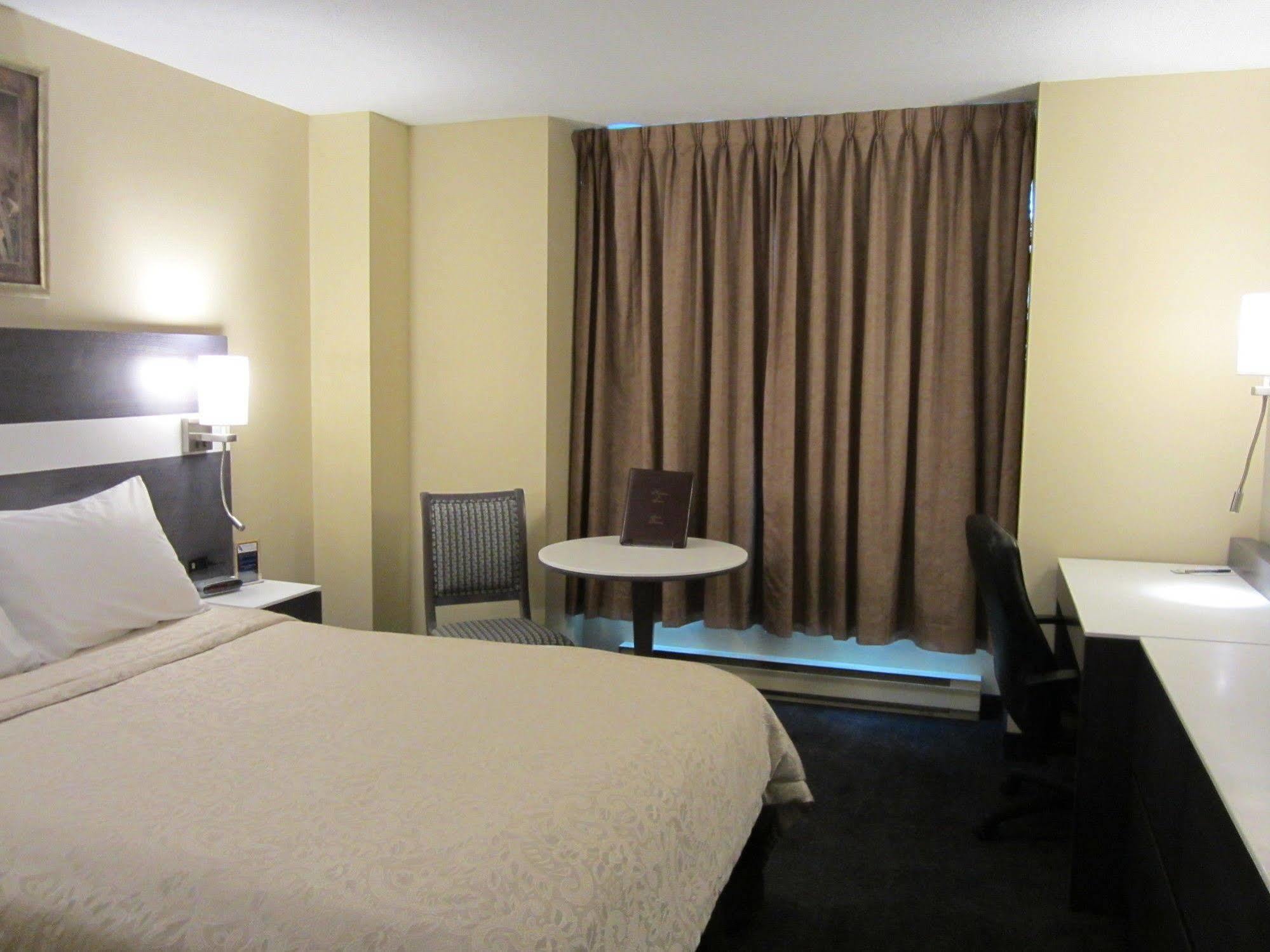 Auberge De La Gare Gatineau Zewnętrze zdjęcie