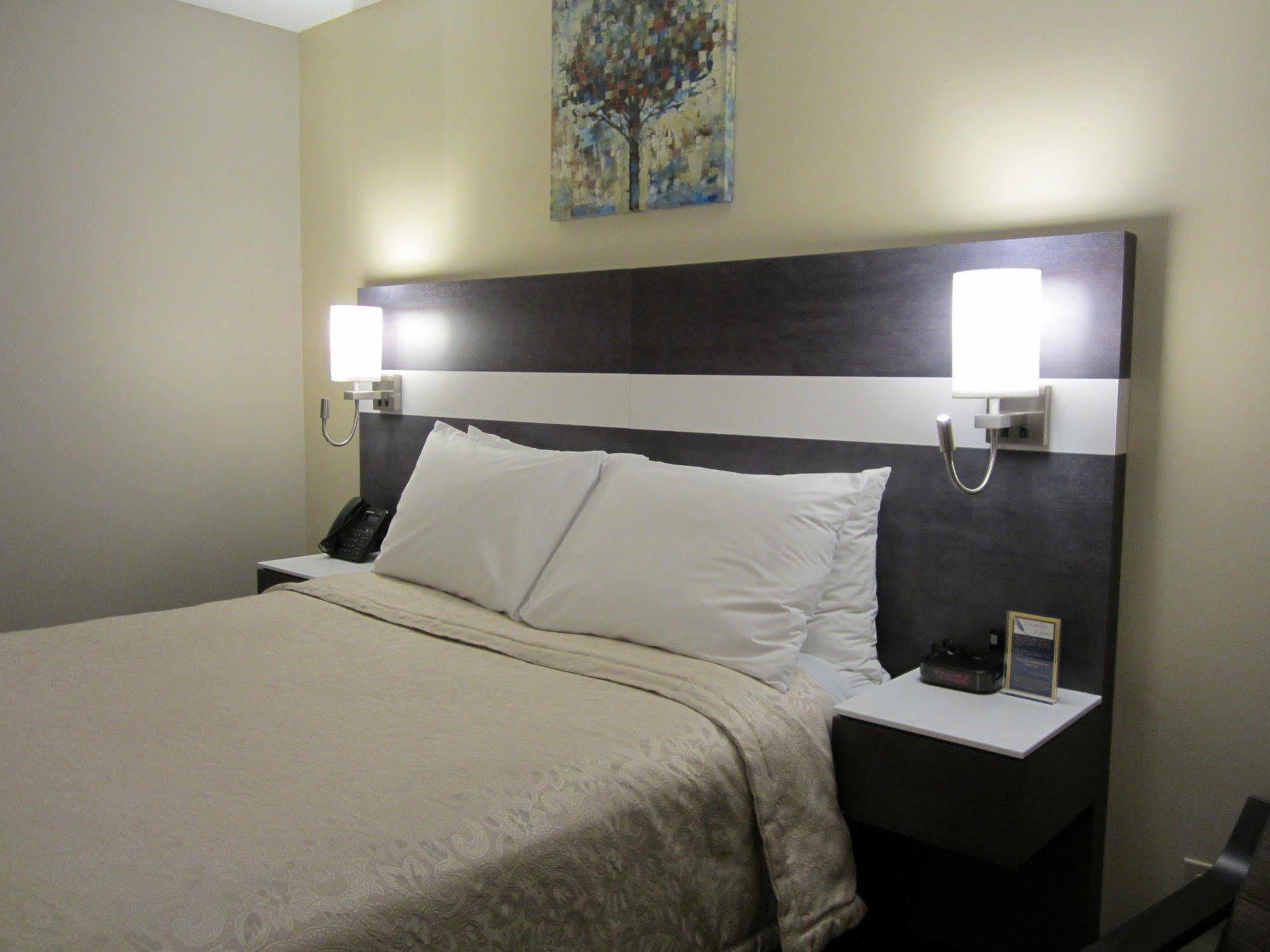 Auberge De La Gare Gatineau Zewnętrze zdjęcie